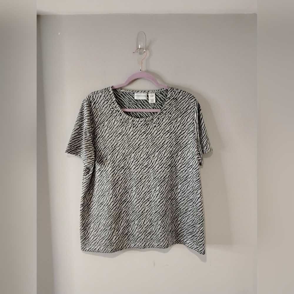 Alfred Dunner Zebra Print Short Sleeve Top